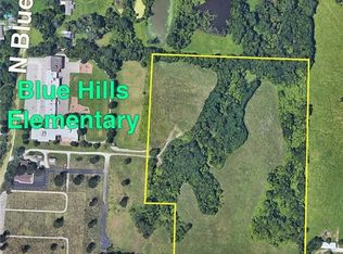 24 S High St, Independence, MO 64054