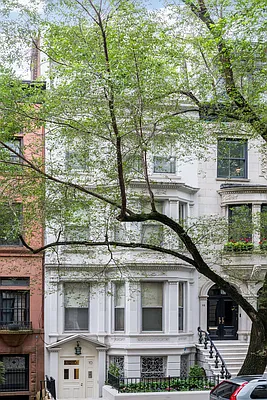 Rented by Compass | media 23