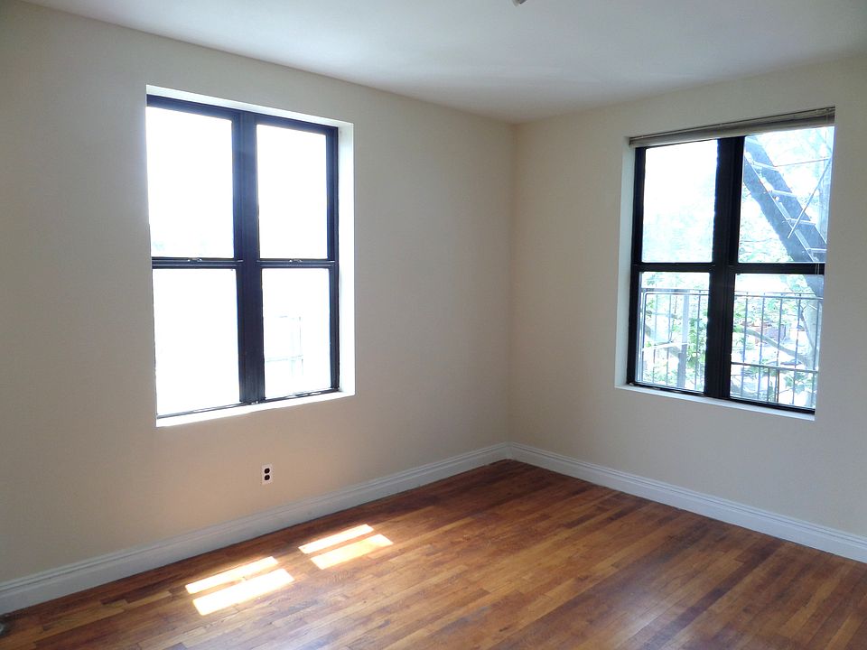 1st image of 3407 36th Ave APT 3B
