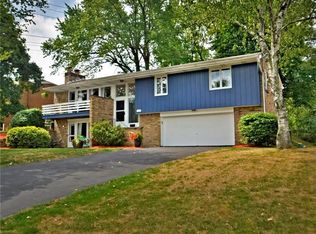 1342 Foxwood Dr, Monroeville, PA