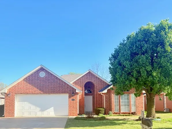 3405 W Margaret Pl, Rogers, AR 72756