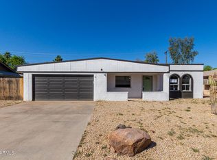 6859 E Flossmoor Ave, Mesa, AZ 85208