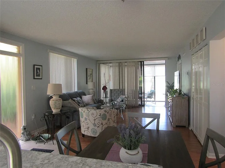 5136 Harpers Croft #11 — Photo 9