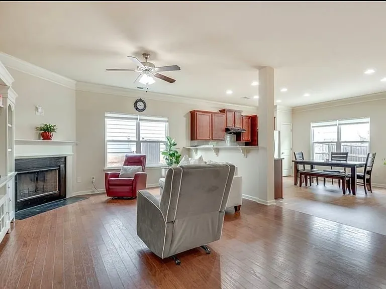 2998 Woodward Down Trl — Photo 6