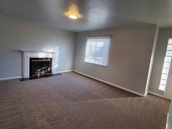2nd image of 946 W Macfarland Dr