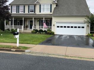 11 Hubbard Ct, Stafford, VA 22554