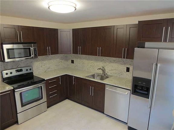 2nd image of 244 Lakeside Cir