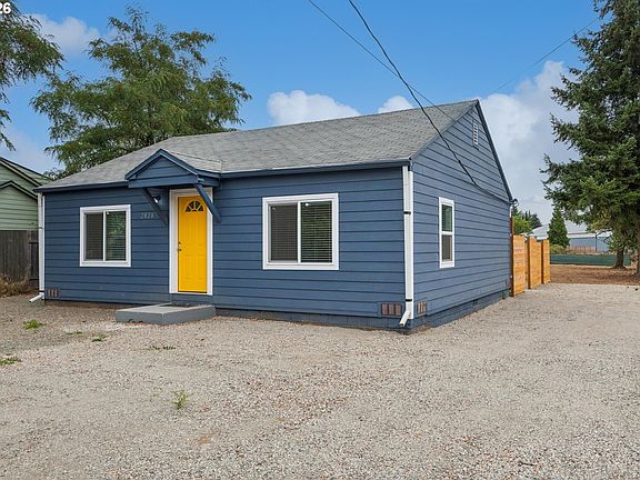 2nd image of 2824 SE 115th Ave