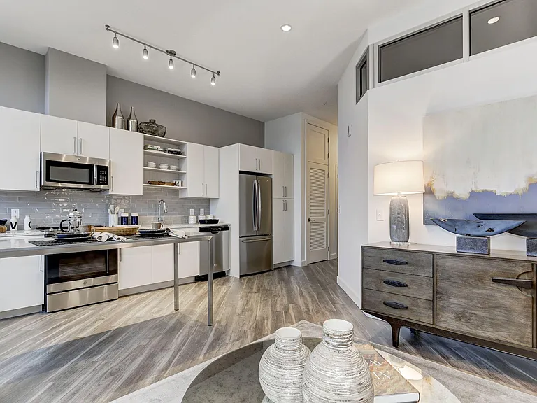 Legacy West End — Photo 14