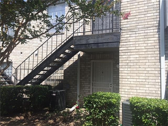 1st image of 9700 Leawood Blvd APT 1202