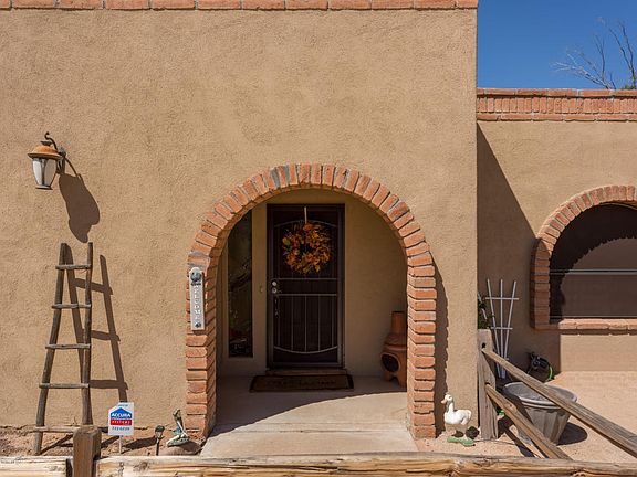 3rd image of 8145 N Placita Sur Oeste