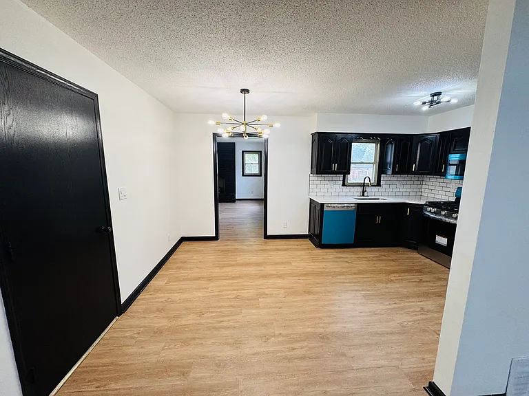 6417 N Bellefontaine Ave — Photo 19
