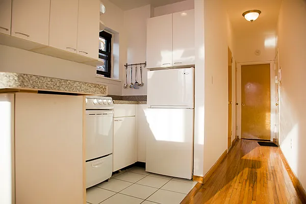 Rented by Big Apple Living | media 18