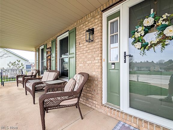 3rd image of 812 Joel Cir