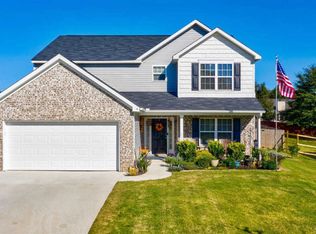 966 Compass Dr, Bethlehem, GA 30620