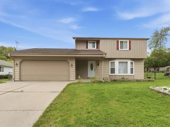 435 E Golden LANE, Oak Creek, WI 53154