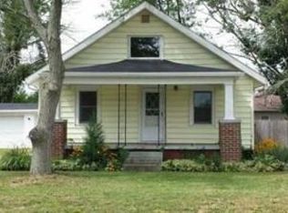 196 W 8th St, Roanoke, IN 46783