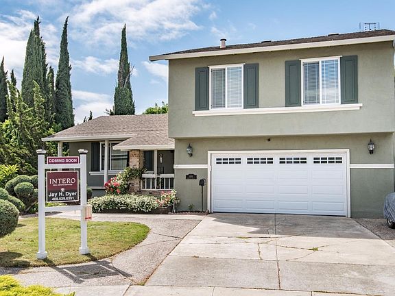 3rd image of 406 Glenford Park Ct