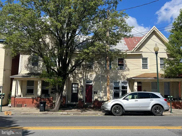 321-323 S Queen St #325, Martinsburg, WV 25401