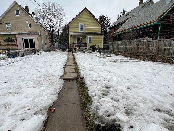2nd image of 2204 Bryant Ave N