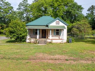 4 Johnson Ave, Manchester, GA 31816
