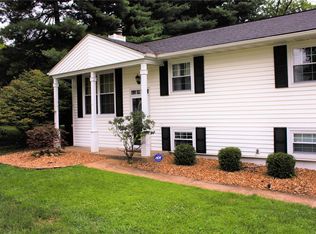 316 Pleasant Ridge Rd, Fairview Heights, IL 62208