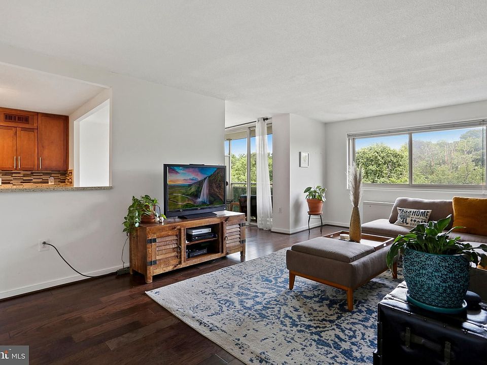 7333 New Hampshire Ave Takoma Park MD Zillow