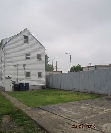 4th image of 5349 W Ogden Ave