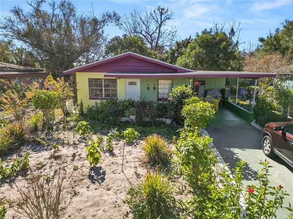 300 Avenue V NE, Winter Haven, FL 33881