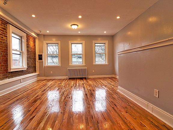 5th image of 4116 Wickham Ave