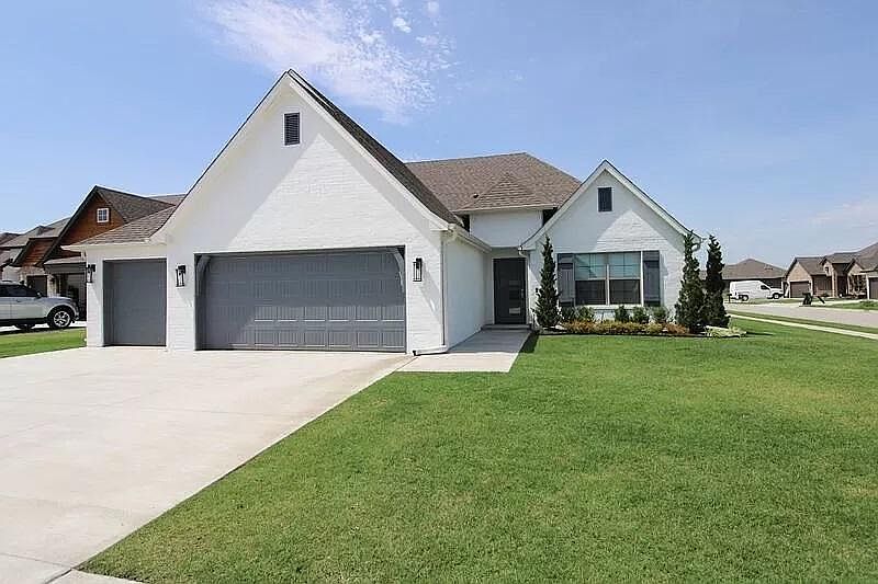 Font View Facing North