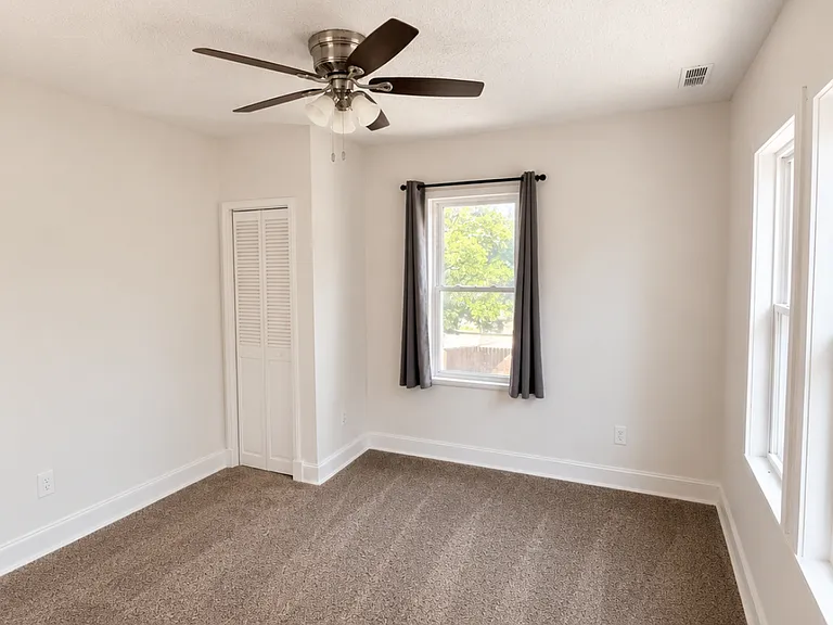 2031 Dowd Ave #2032 — Photo 13