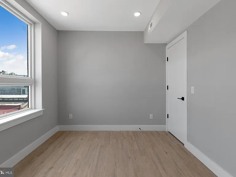 1144 Frankford Ave #501 — Photo 23