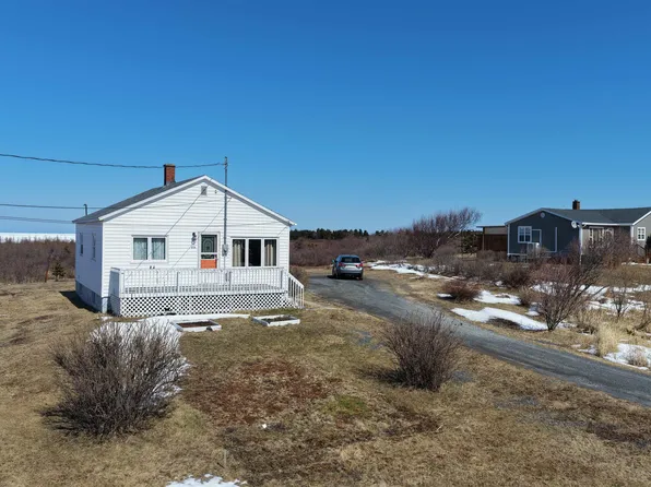 174 Maclean St, Cape Breton, NS B1A 6R3
