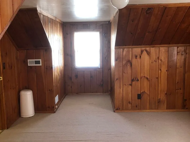 555 Woodsdale Ave — Photo 13