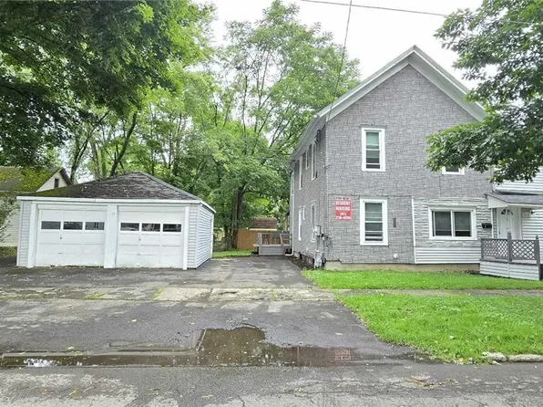 17 Frank St, Cortland, NY 13045