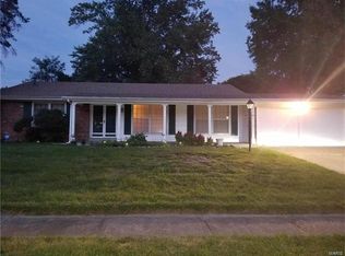 11982 Branridge Rd, Florissant, MO 63033