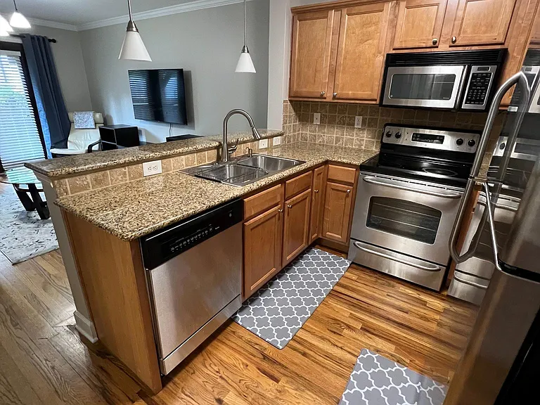 48 Peachtree Ave #416 — Photo 13