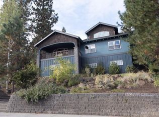 135 NW 17th St, Bend, OR 97703