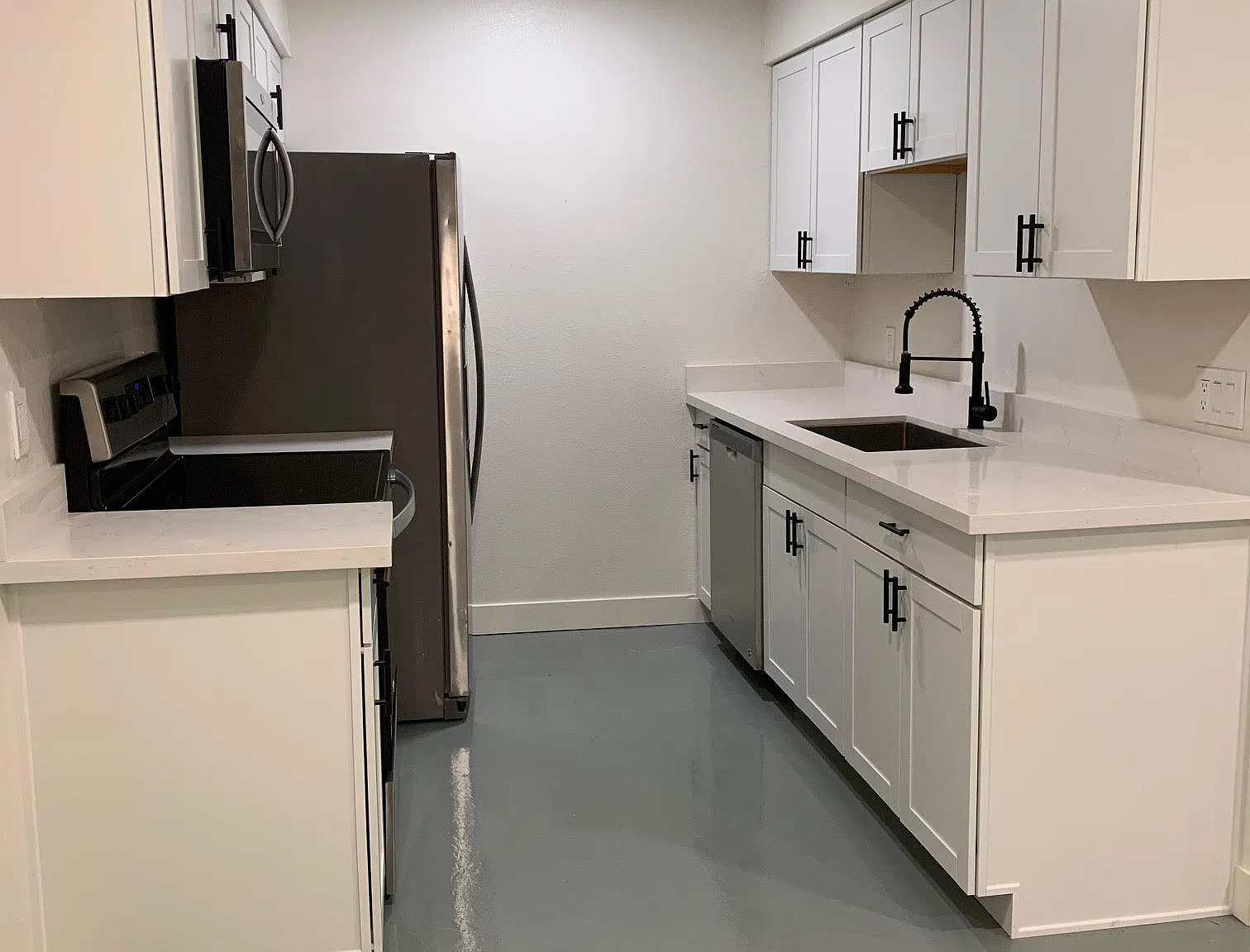 2 bed, 863 sqft, $1,550 — Photo 3