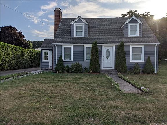 3rd image of 1314 Atwood Ave