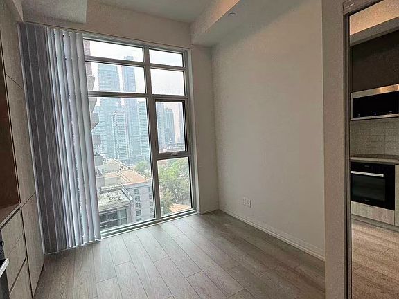 5th image of 400 King St W #1116