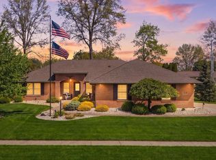 618 Linden Ln, Willard, OH 44890