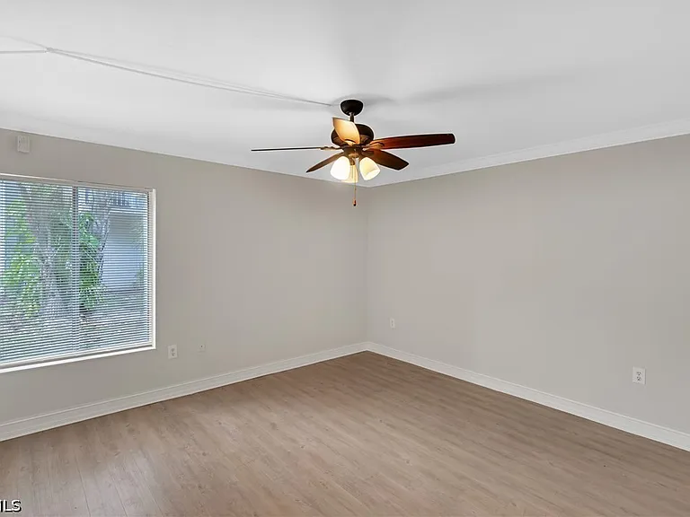 1830 Maravilla Ave #806 — Photo 17