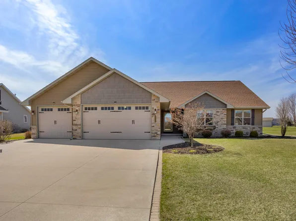 N999 Summer Breeze Ln, Greenville, WI 54942