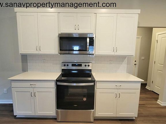 3rd image of 3019 NW Northwood Ln