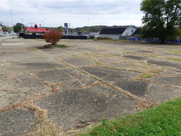 2710 Broadway Ext, Parkersburg, WV 26101