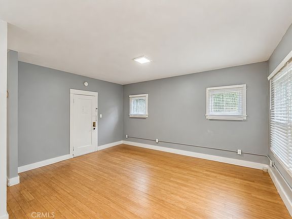 3rd image of 635 Elm Ave APT 10