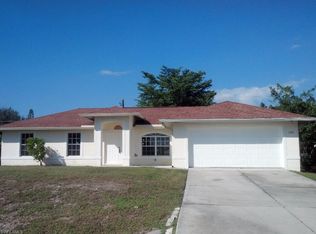 1347 Ingraham St, Naples, FL 34103