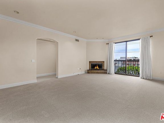 3rd image of 11847 Gorham Ave APT 311